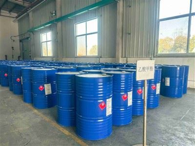 Solubilità tal-aċetat tal-etil